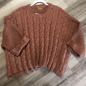 Oversized Cable Knit Pullover Sweater